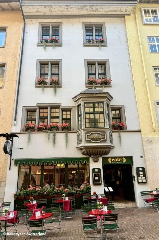 Schaffhausen cafe with oriel window