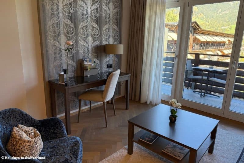 Desk area in Premium Junior Suite at Lenkerhof Gourmet Spa Resort